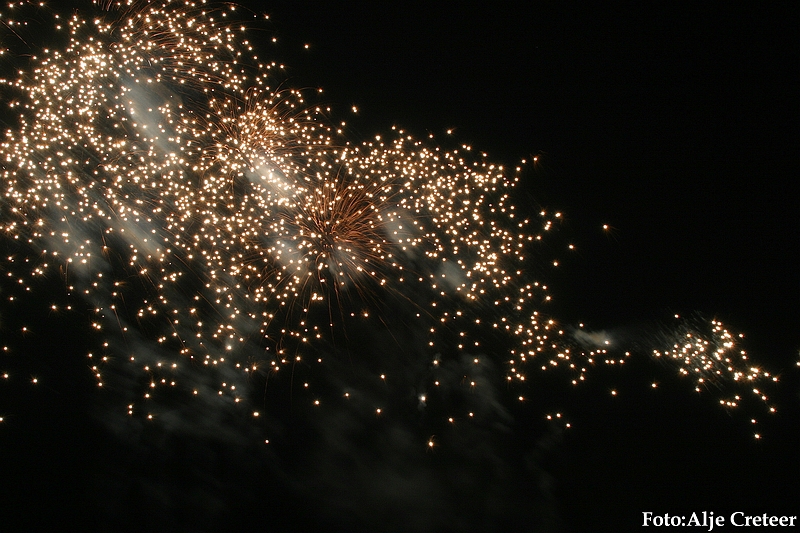Vuurwerk Budel36.JPG