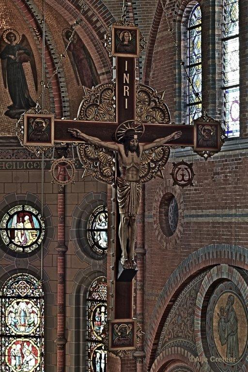 23.jpg - Kerk van Lierop 2015