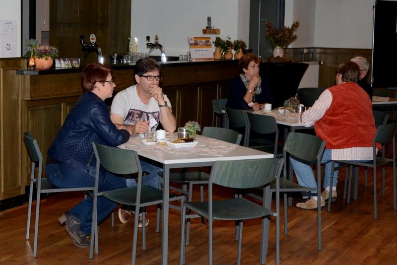 expo119.JPG - Expositie 2014 bezoekers