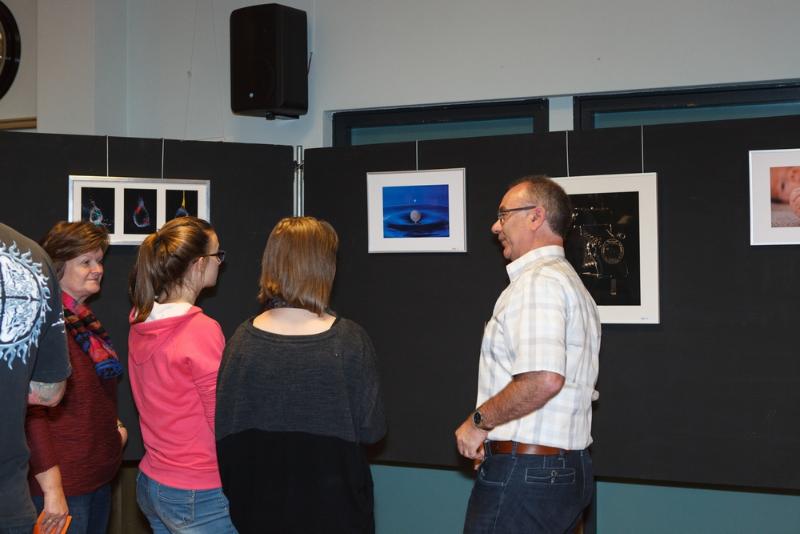 expo43.JPG - Expositie 2014 bezoekers