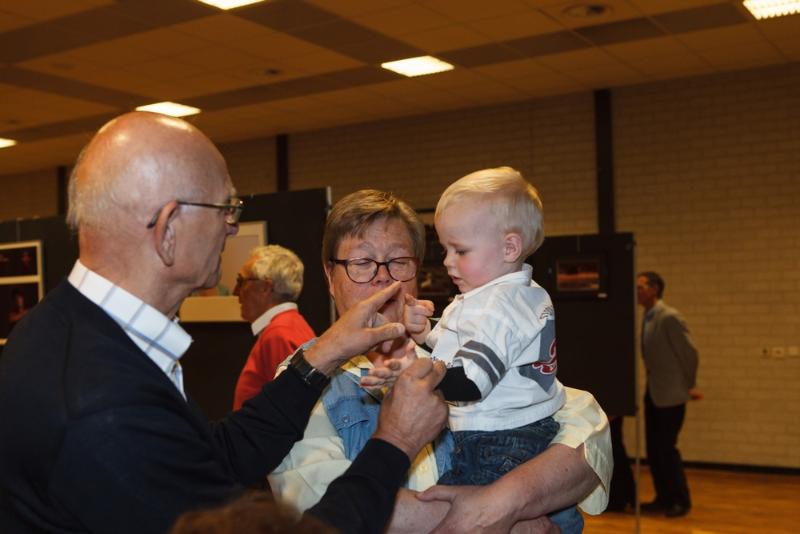 expo44.JPG - Expositie 2014 bezoekers
