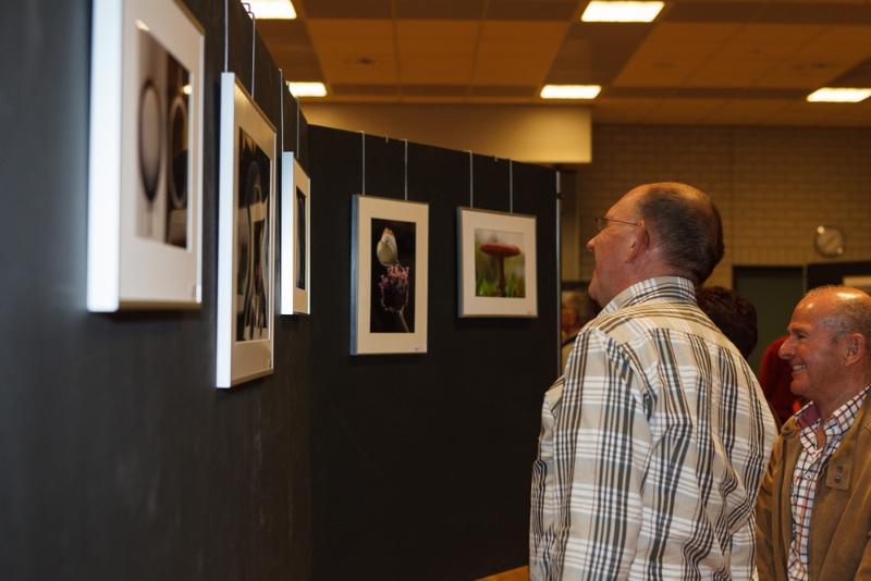 expo45.JPG - Expositie 2014 bezoekers