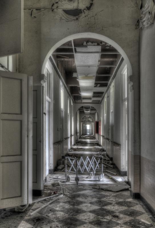 mieke5.jpg - Mieke Urban exploring (urbex) HDR