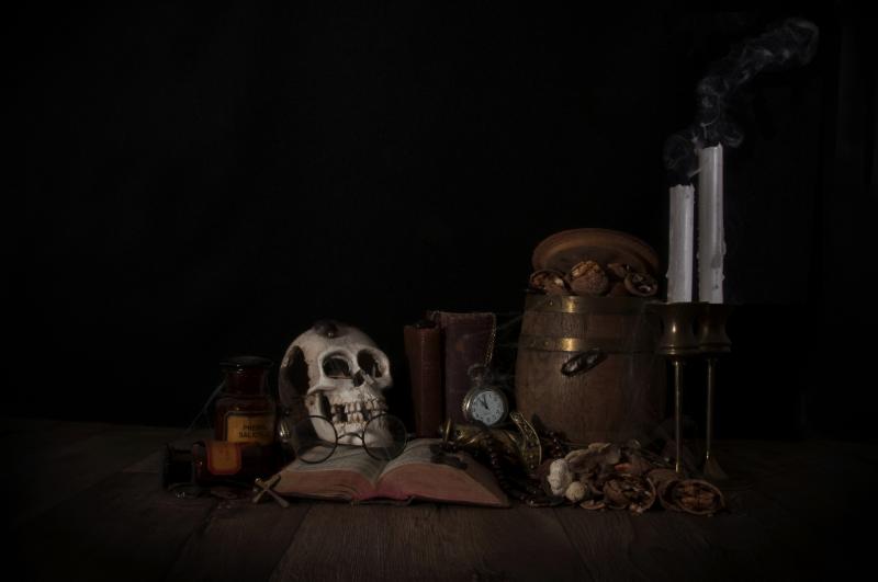 mieke3.jpg - Mieke Stilleven Vanitas
