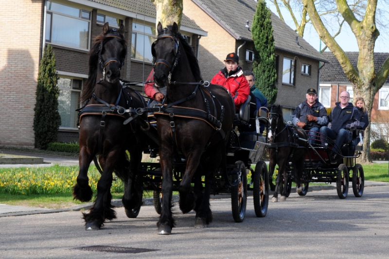 DSC_0709.jpg - Aanrijden naar het defilé