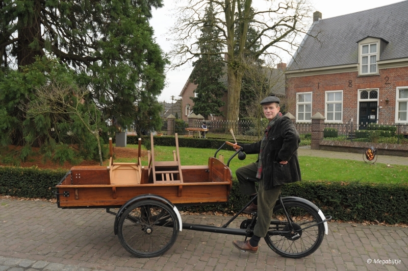 bddickensmieke18.JPG - Dickens Maarheeze 2015