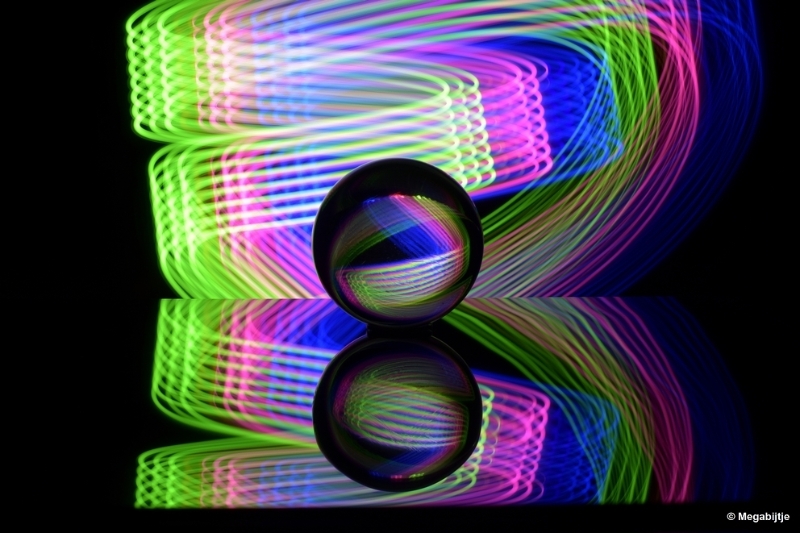 bdaDSC_3444.JPG - Tabletop lightpainting