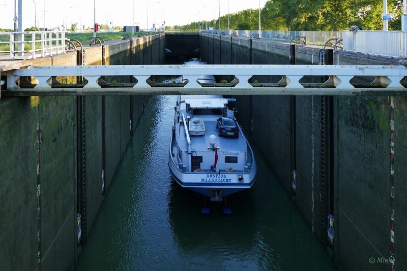 bdP1630839.JPG - Sluizencomplex Maasbracht 2022