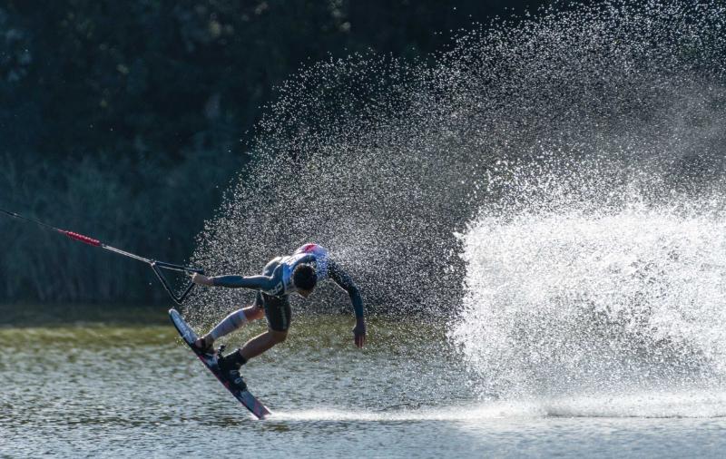 DSC_7418.jpg - EK waterski
