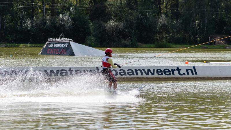 DSC_8824.jpg - EK waterski