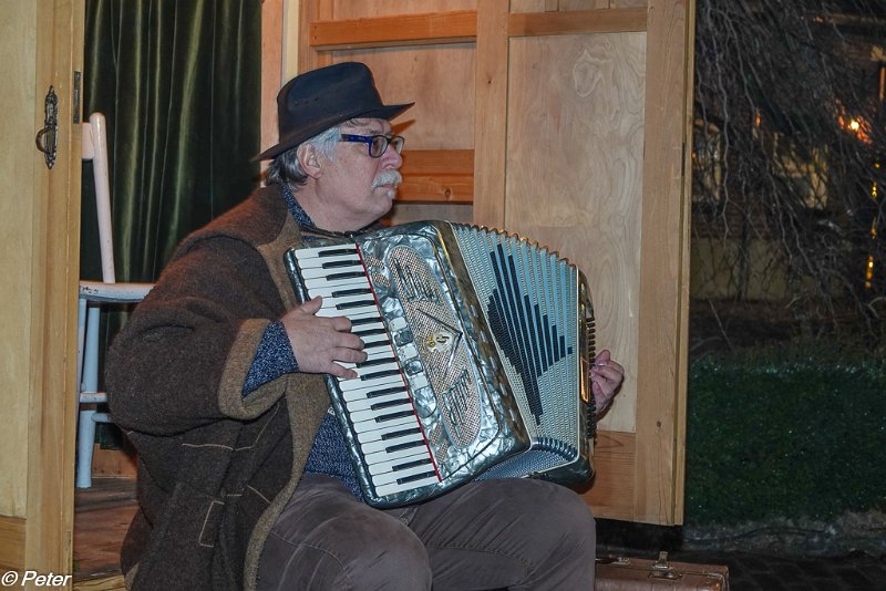 Peter Dickens 2018-09783.jpg - Dickens 