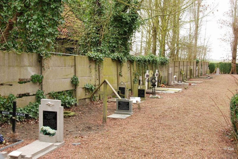 sized_DSC_1416.JPG - De begraafplaats